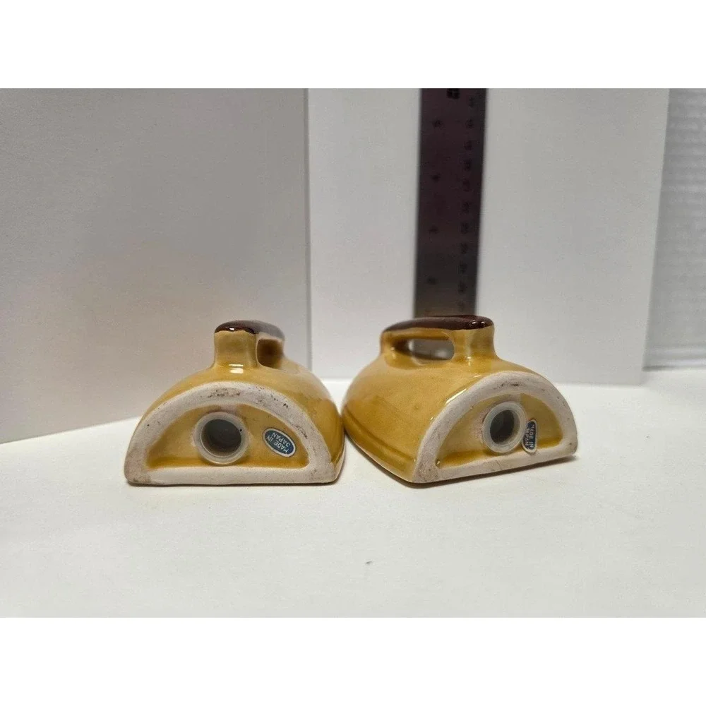 vintage souvenir salt and pepper shakers‎ like marigold yellow iron